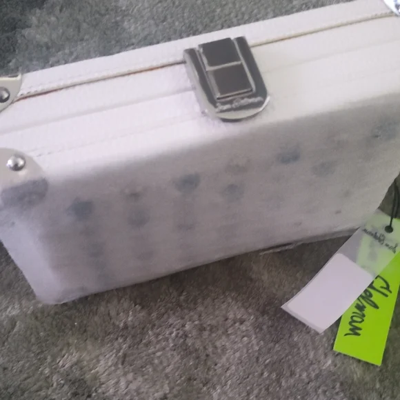 Sam Edelman Shayna White Clutch with Blue and Gray Studs. Leather Bag - Picture 4 of 5